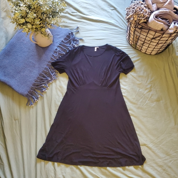 Black Fit and Flare Asos Curve Dress - Picture 2 of 3